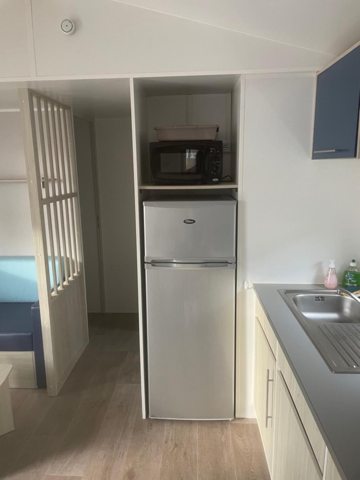 Mobil-Home Confort Tv Clim Narbonne-Plage Exteriör bild